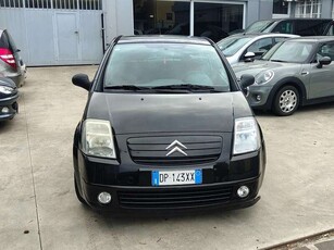 Usato 2008 Citroën C2 1.1 Benzin 60 CV (3.000 €)