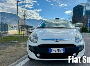 Usato 2011 Fiat Punto Evo 1.2 Benzin 69 CV (4.850 €)