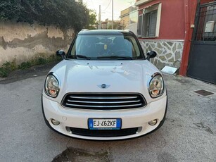 Usato 2011 Mini Cooper D Countryman 1.6 Diesel 111 CV (7.399 €)