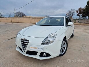 Usato 2014 Alfa Romeo Giulietta 1.6 Diesel 105 CV (10.500 €)