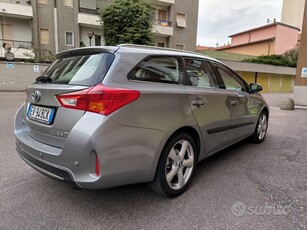 Usato 2014 Toyota Auris Hybrid 1.8 El_Hybrid 99 CV (11.000 €)