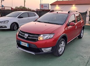 Usato 2015 Dacia Sandero 1.5 Diesel 90 CV (7.999 €)