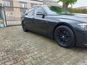 Usato 2016 BMW 318 2.0 Diesel 150 CV (12.500 €)