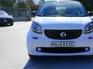 Usato 2017 Smart ForTwo Coupé 0.9 Benzin 90 CV (13.500 €)