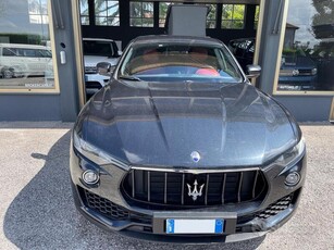 Usato 2018 Maserati Levante 3.0 Diesel 250 CV (31.800 €)