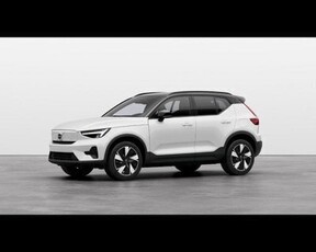 Usato 2023 Volvo XC40 2.0 El 174 CV (53.980 €)