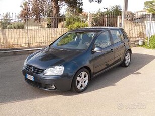 Volkswagen Golf 5 1.9 tdi 105 cv comfortline