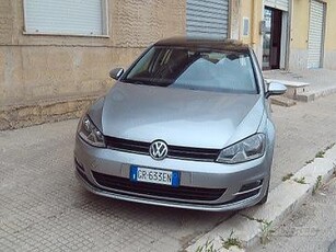 Volkswagen Golf BERLINA