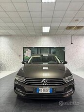 Volkswagen Passat 1.6 TDI SCR DSG Business