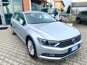 Volkswagen Passat Variant 2.0 TDI DSG Business Blu