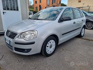 Volkswagen Polo 1.2 70cv NEOPATENTATI