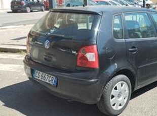 VOLKSWAGEN Polo 4ª serie - 2004