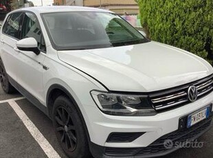 Volkswagen Tiguan 1.4 tsi 125 cv solo 100 MILA KM