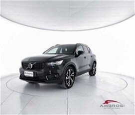 Volvo XC40 D4 AWD Geartronic R-design del 2018 usata a Viterbo