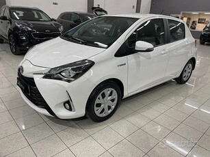 YARIS HYBRID PERFETTE CONDIZIONI GOMMATA NUOVA