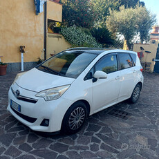 Yaris verso