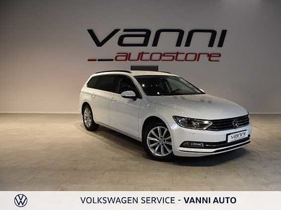 Volkswagen Passat Variant 1.6 TDI SCR DSG Business BMT da Vanni Auto