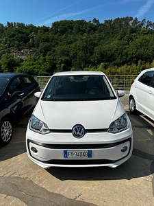 Volkswagen up! 1.0 5p. move BlueMotion Technology da Auto 2000 .