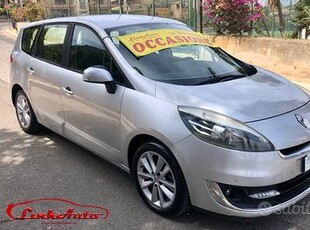 Renault Megane Scénic 1.5 dCi 110CV 7 posti-2012