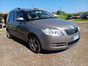 Skoda Roomster 1.2 12V 70CV GPL