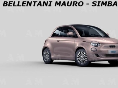 Fiat 500e Action Berlina 23,65 kWh nuovo