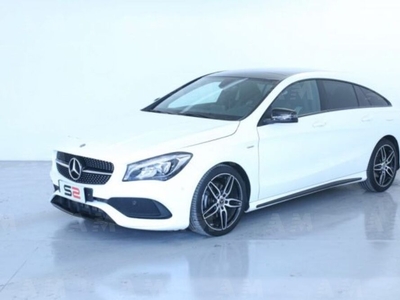 Mercedes-Benz CLA Shooting Brake 180 d Automatic Premium usato