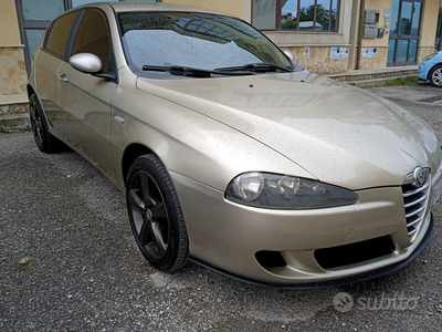 Usato 2005 Alfa Romeo 147 1.9 Diesel 116 CV (5.000 €)