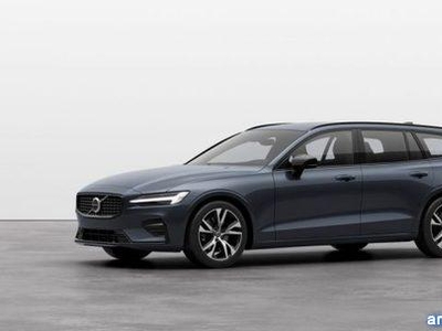 Volvo V60 Mild Hybrid B4 Automatico Plus Dark Corciano