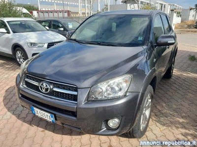 Toyota RAV 4 RAV4 Crossover 2.2 D-4D 150 CV DPF Luxury San Sperate