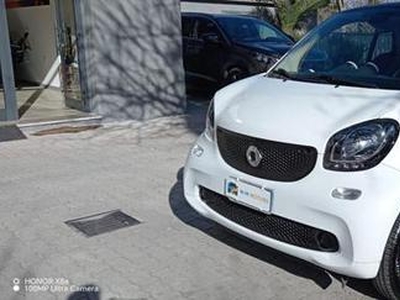 Smart ForTwo 1000 52 kW MHD coupé passion Chieti
