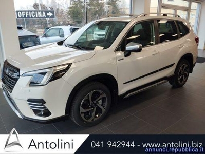 Subaru Forester 2.0 e-Boxer MHEV CVT Premium + 