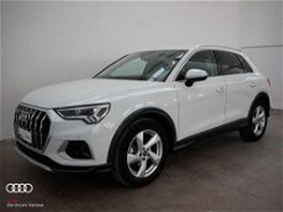 Audi Q3 35 TDI Business Advanced del 2023 usata a Varese