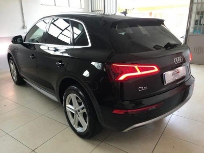 AUDI Q5 2.0 TDI 190 CV quattro S tronic Sport S-Line