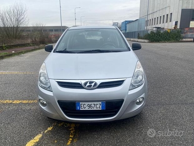 Hyundai i20 1.2 5p. Comfort *SOLI 113960 KM* ADATT