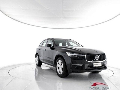 VOLVO XC60 2.0 b4 Essential auto