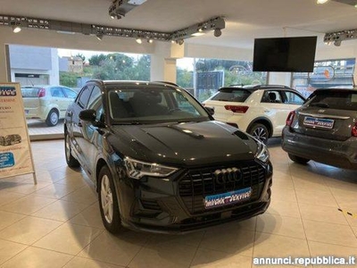 Audi Q3 2.0 TDI 150 CV S tronic Black Edition Casteldaccia