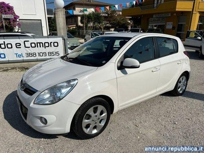 Hyundai i20 1.2 5p. Sound Edition Altidona