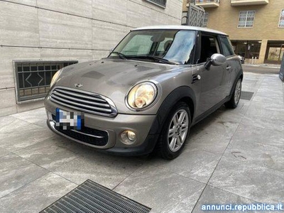 Mini Cooper D 1.6 16V Cooper D TETTO PANORAMICO Milano