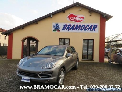 Porsche Cayenne 3.0 V6 TDI 245cv TIPTRONIC - NAVIGAT. - TELECAMERA Monza