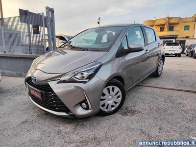 Toyota Yaris 1.5 Hybrid 5 porte Active Automatica Volla