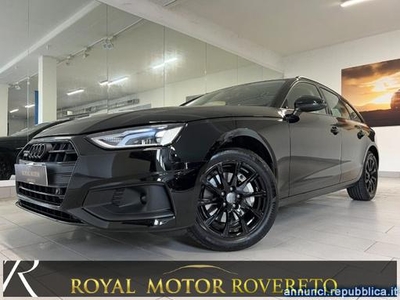 Audi A4 Avant 40 TDI quattro STronic Business TOTAL BLACK! Rovereto