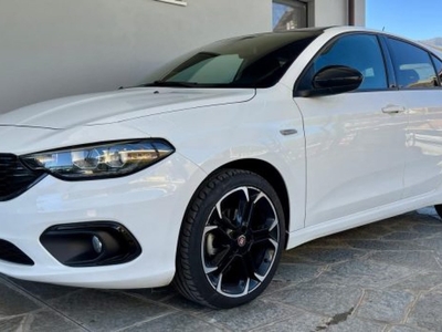 FIAT Tipo (2015-->)