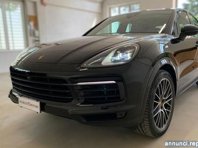 Porsche Cayenne Coupé 3.0 V6 Segrate