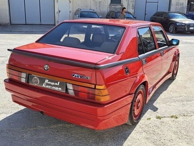 Usato 1987 Alfa Romeo 75 1.8 Benzin 156 CV (77.000 €)
