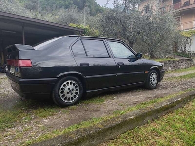 Usato 1993 Alfa Romeo 33 1.4 Benzin 88 CV (4.000 €)