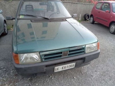 Usato 1994 Fiat Uno 1.0 Benzin 45 CV (2.800 €)