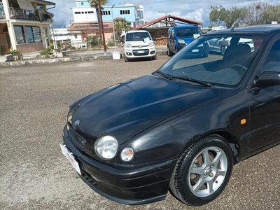 Usato 1997 Toyota Corolla Benzin (1.500 €)