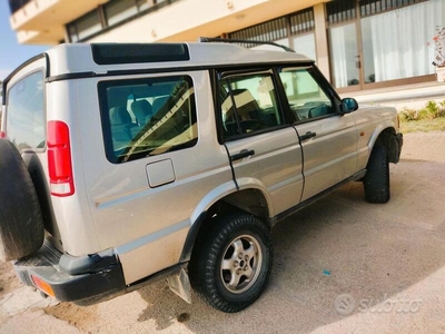 Usato 1999 Land Rover Discovery 2.5 Diesel (6.650 €)