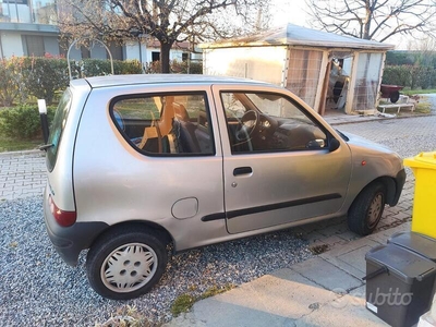 Usato 2000 Fiat Seicento 0.9 Benzin 39 CV (1.500 €)