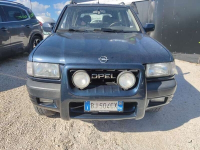 Usato 2000 Opel Frontera 2.2 Diesel 116 CV (4.900 €)